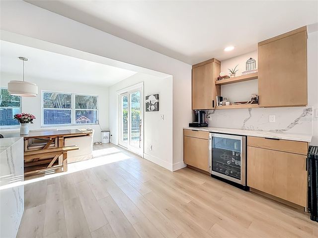 9585 PORTSIDE DRIVE, Seminole, FL 33776