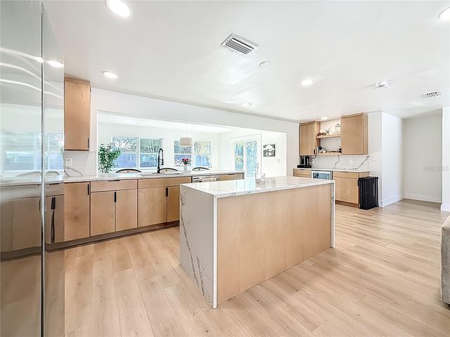 9585 PORTSIDE DRIVE, Seminole, FL 33776