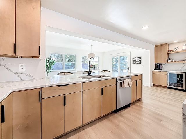 9585 PORTSIDE DRIVE, Seminole, FL 33776