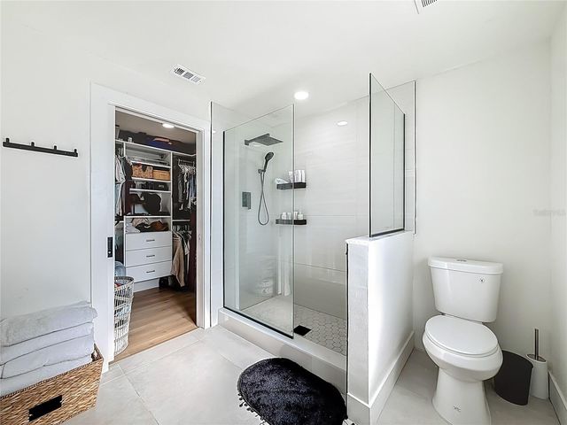 9585 PORTSIDE DRIVE, Seminole, FL 33776