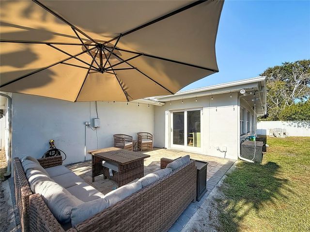 9585 PORTSIDE DRIVE, Seminole, FL 33776