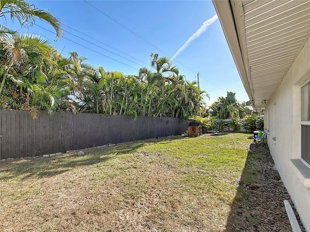 9585 PORTSIDE DRIVE, Seminole, FL 33776