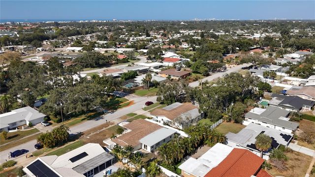 9585 PORTSIDE DRIVE, Seminole, FL 33776