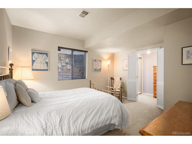 8505 E Temple Dr E 463, Denver, CO 80237