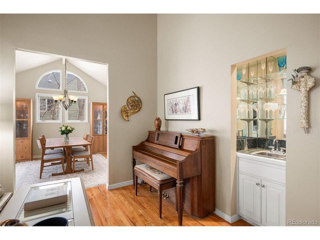 8505 E Temple Dr E 463, Denver, CO 80237