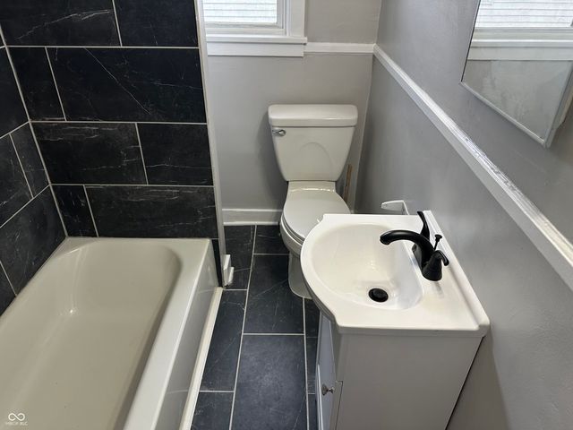 1731 Newton Street, Columbus, IN 47201