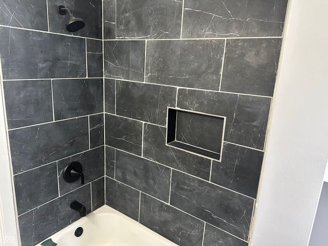 1731 Newton Street, Columbus, IN 47201