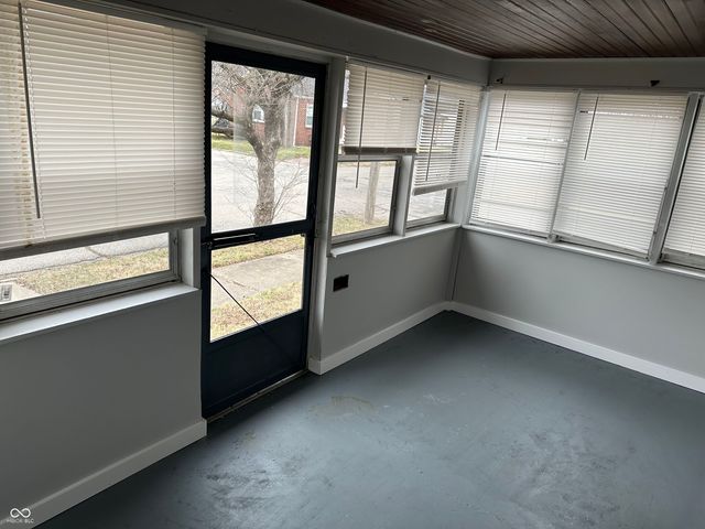 1731 Newton Street, Columbus, IN 47201