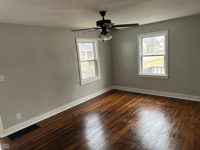 1731 Newton Street, Columbus, IN 47201