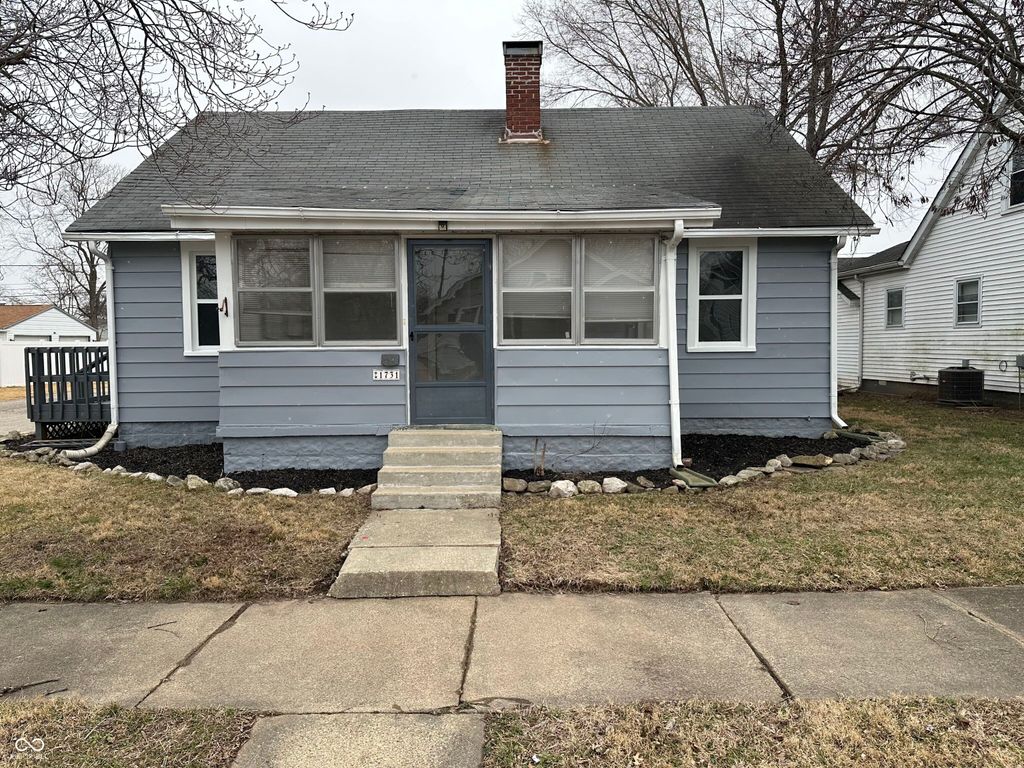 1731 Newton Street, Columbus, IN 47201