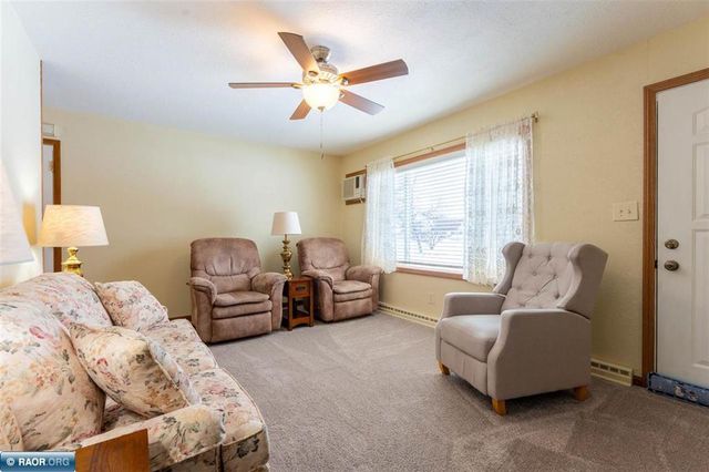 404 Kent Road, Hoyt Lakes, MN 55750