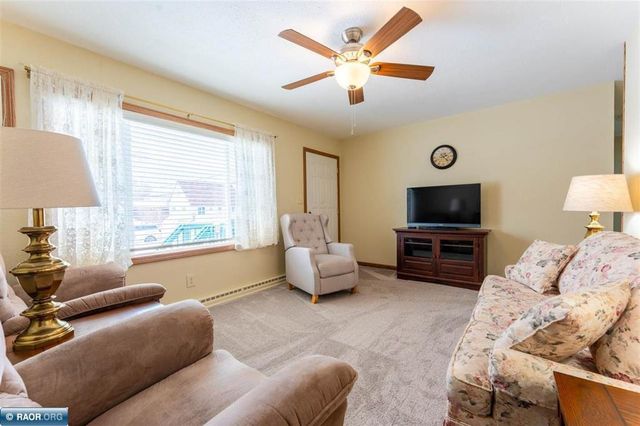 404 Kent Road, Hoyt Lakes, MN 55750