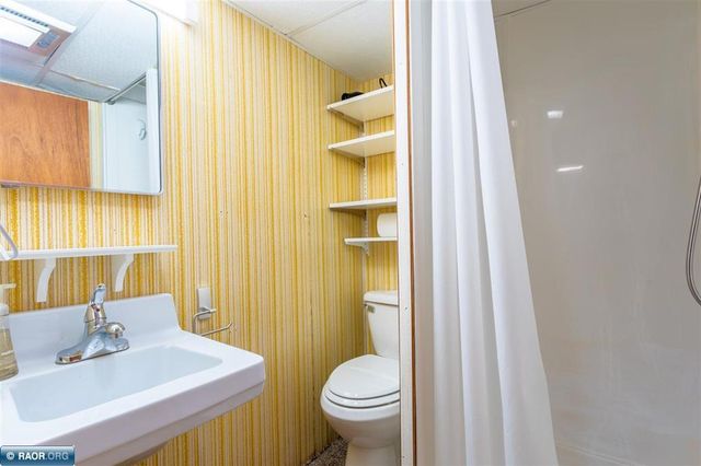 404 Kent Road, Hoyt Lakes, MN 55750