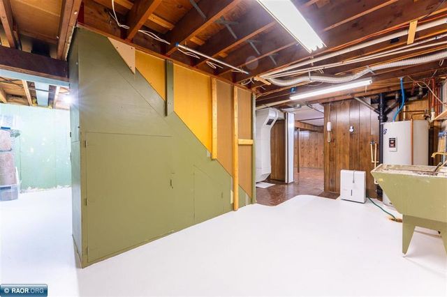 404 Kent Road, Hoyt Lakes, MN 55750