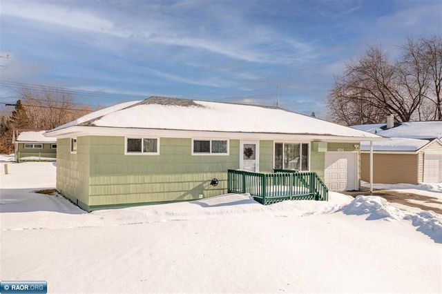 404 Kent Road, Hoyt Lakes, MN 55750