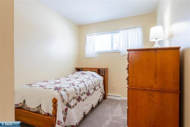 404 Kent Road, Hoyt Lakes, MN 55750