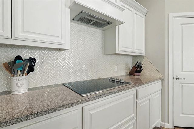 8551 Three Oaks Road, Edmond, OK 73025