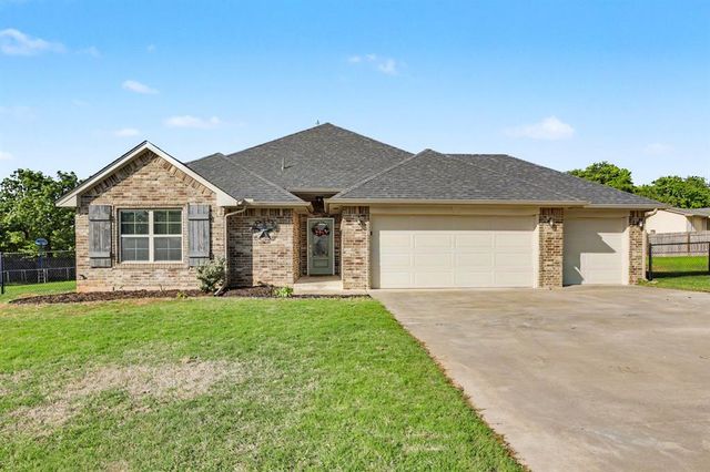 8551 Three Oaks Road, Edmond, OK 73025