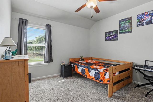 8551 Three Oaks Road, Edmond, OK 73025