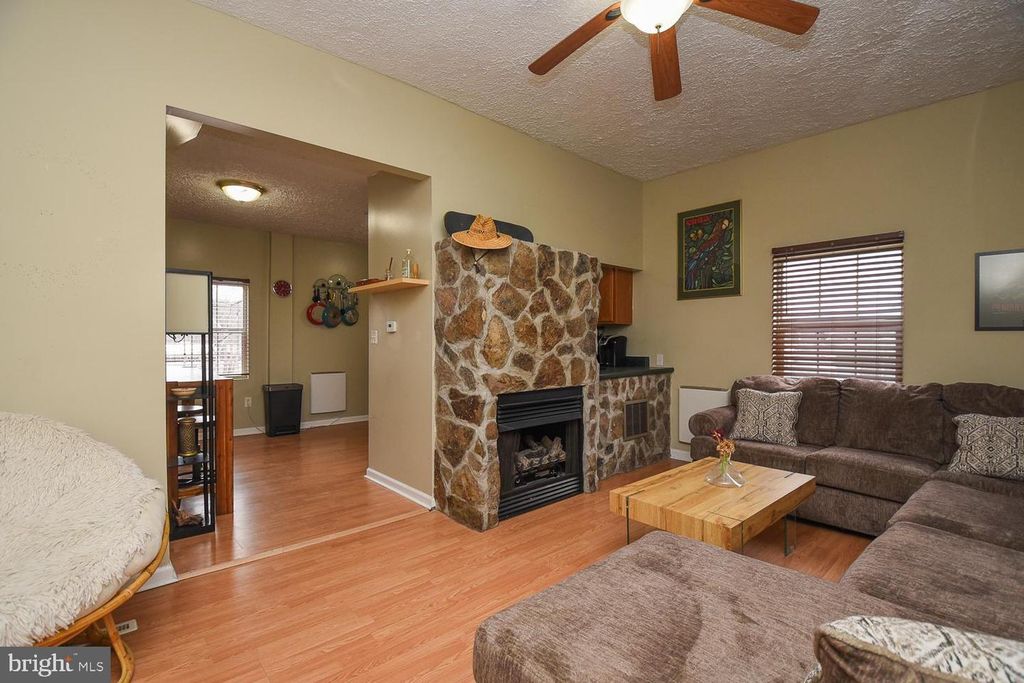 370 CARROLL AVE, Keyser, WV 26726