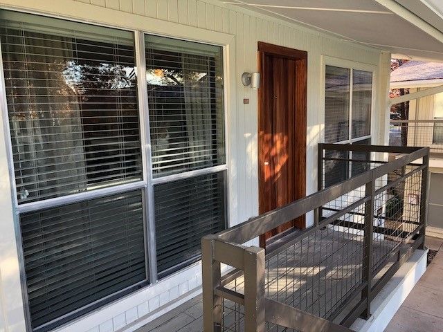 4616 W Lovers Lane 208, Dallas, TX 75209