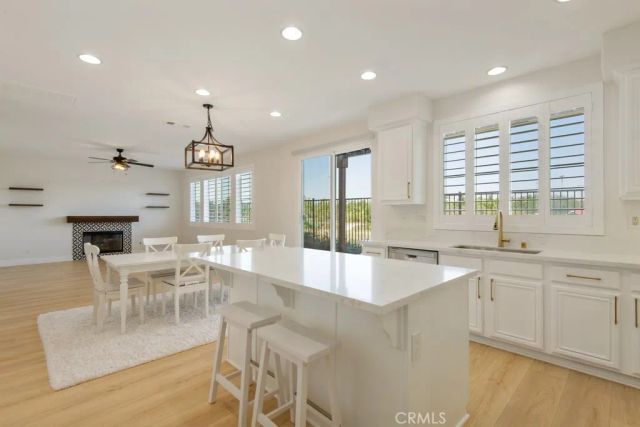 35640 Sainte Foy Street, Murrieta, CA 92563