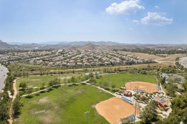 35640 Sainte Foy Street, Murrieta, CA 92563