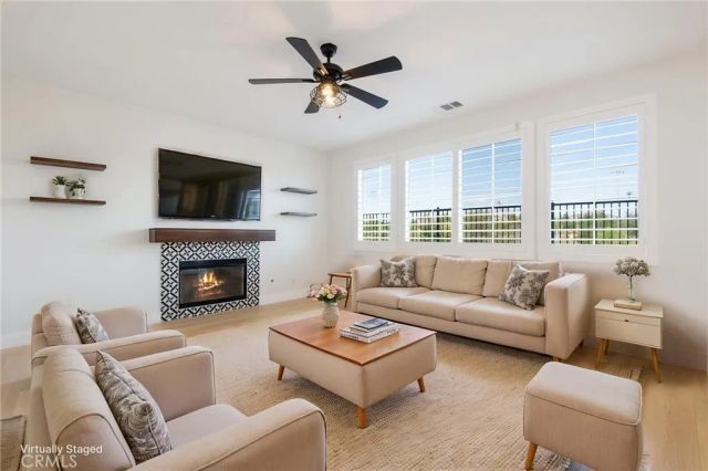 35640 Sainte Foy Street, Murrieta, CA 92563