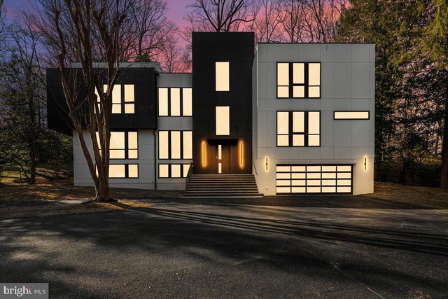 7502 NEVIS RD, Bethesda, MD 20817