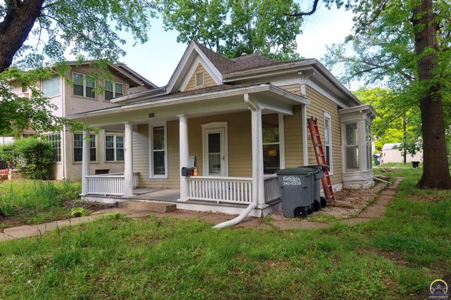 1014 State ST, Emporia, KS 66801
