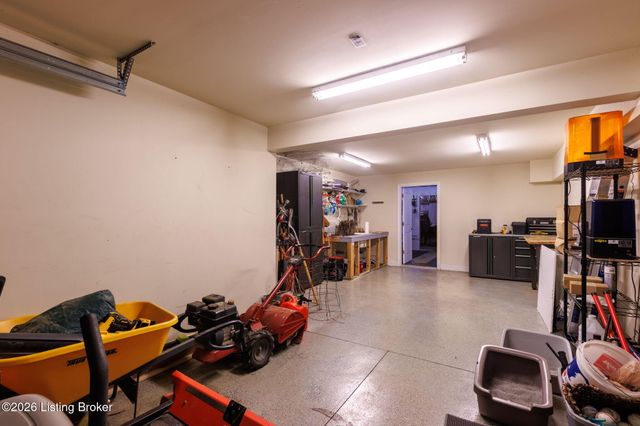 731 Vanderbilt Dr, Elizabethtown, KY 42701