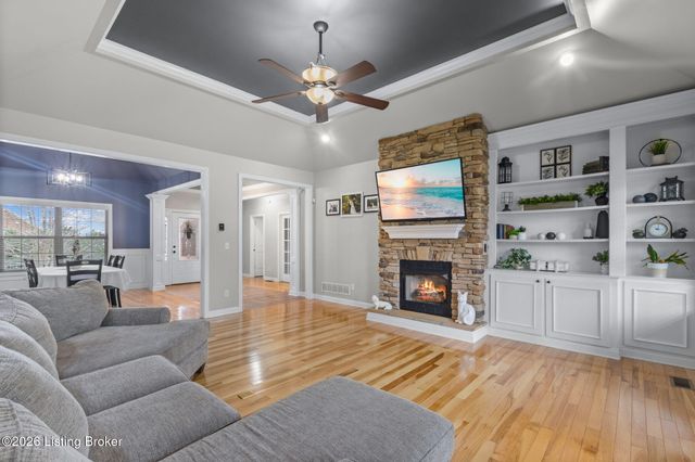 731 Vanderbilt Dr, Elizabethtown, KY 42701