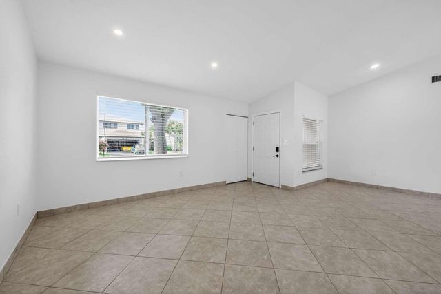 1329 SW 151st Way, Sunrise, FL 33326