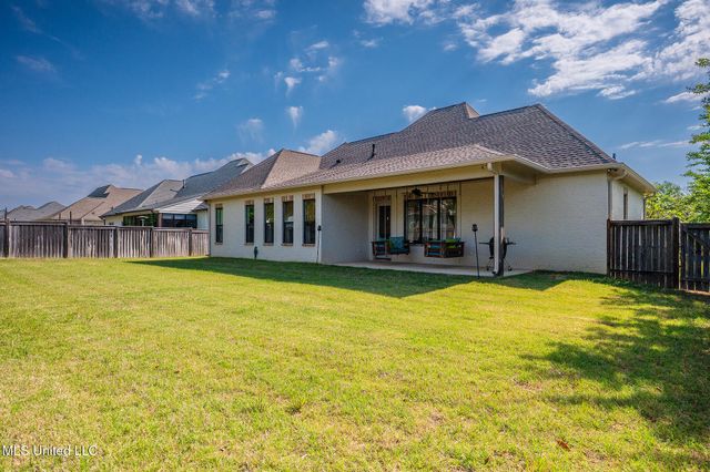 101 Coventry Lane, Canton, MS 39046