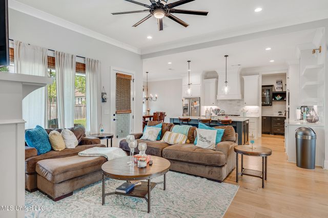 101 Coventry Lane, Canton, MS 39046