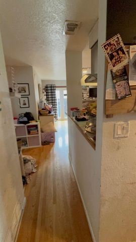 9125 Cecile Way, Sacramento, CA 95826