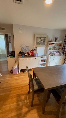 9125 Cecile Way, Sacramento, CA 95826