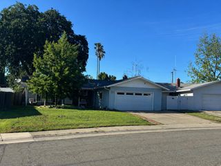 9125 Cecile Way, Sacramento, CA 95826