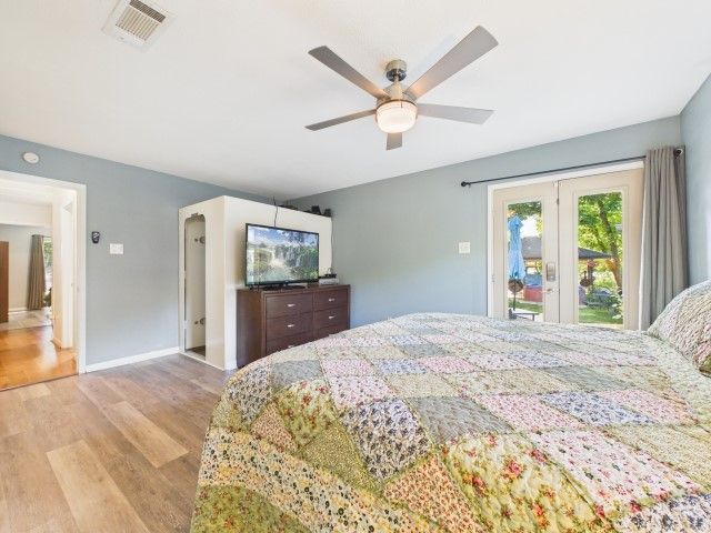 102 Misty Glen Circle, Gun Barrel City, TX 75156