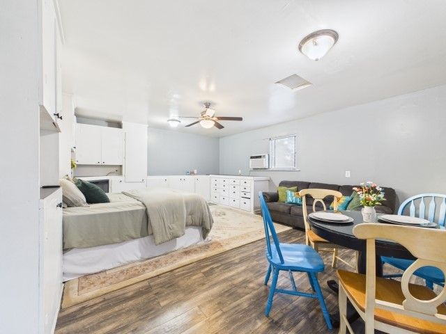 102 Misty Glen Circle, Gun Barrel City, TX 75156