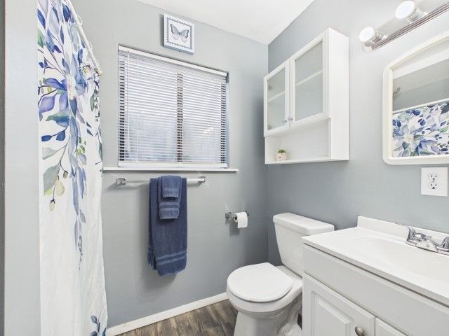 102 Misty Glen Circle, Gun Barrel City, TX 75156