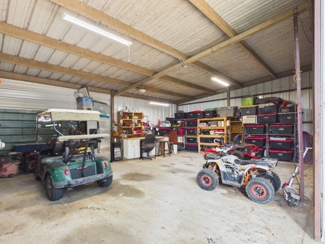 102 Misty Glen Circle, Gun Barrel City, TX 75156