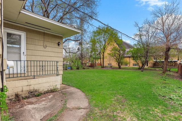 422 2nd Street N, Bayport, MN 55003