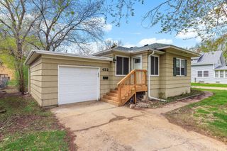 422 2nd Street N, Bayport, MN 55003