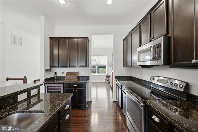 141 CASORSA DR, Charles Town, WV 25414