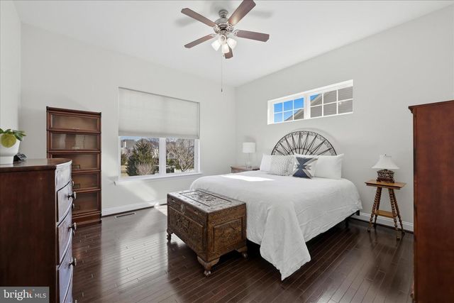 141 CASORSA DR, Charles Town, WV 25414