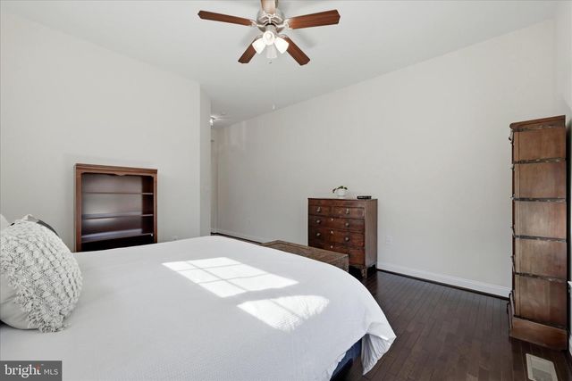 141 CASORSA DR, Charles Town, WV 25414