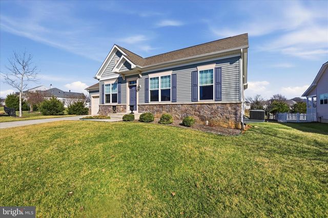 141 CASORSA DR, Charles Town, WV 25414