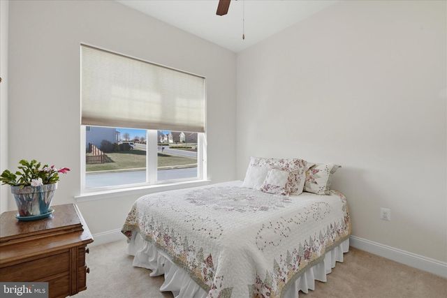 141 CASORSA DR, Charles Town, WV 25414