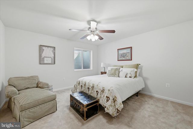 141 CASORSA DR, Charles Town, WV 25414